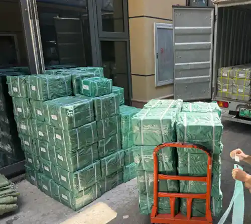 Pesanan Perkakasan Kabinet Pelanggan Dibungkus dan Sedia untuk Penghantaran